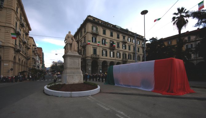 670_0_2595715_402496