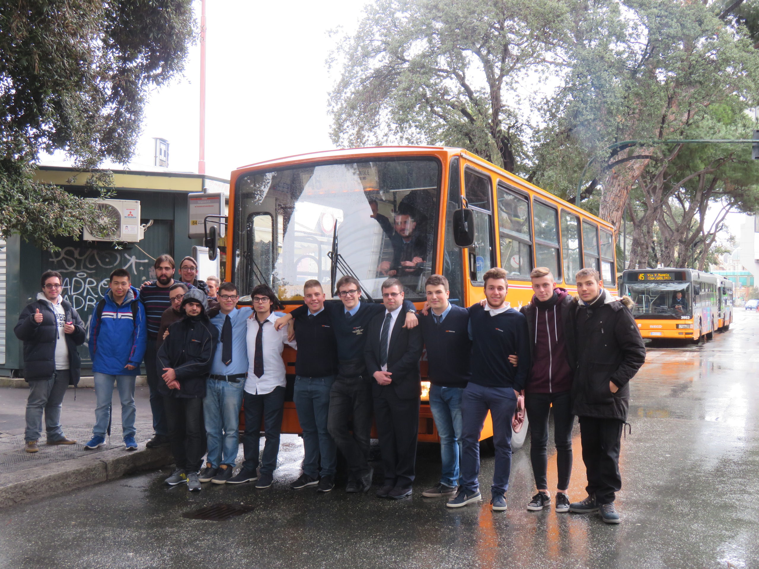 InBus per Genova foto gruppo